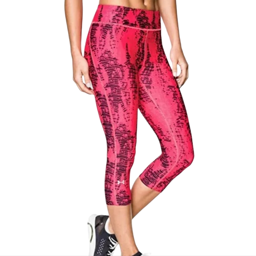 Under Armour Fly By Neon Black Alpha Stripe Capri Legging Size Small